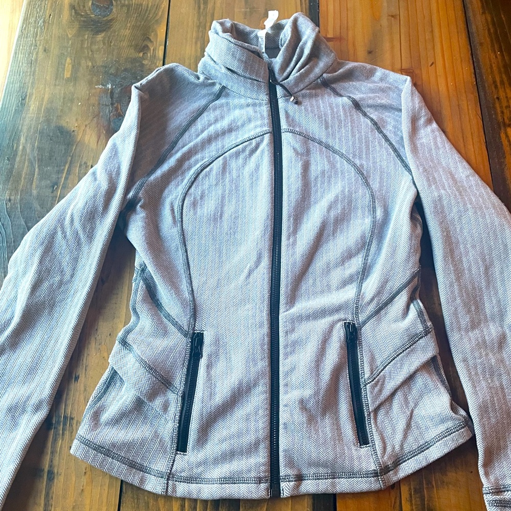 Grey LULULEMON jacket